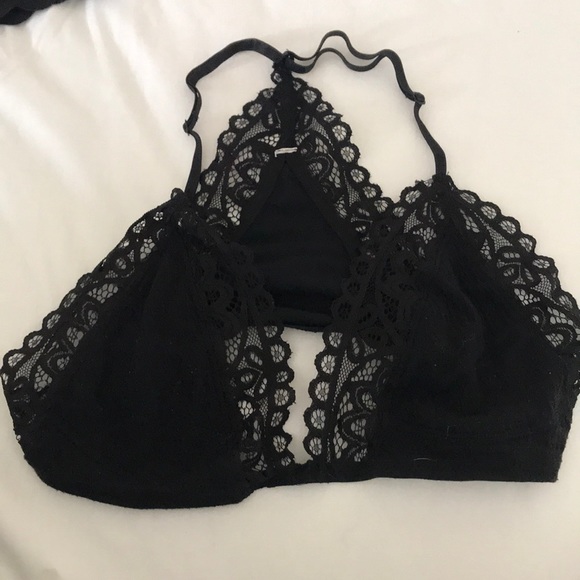 Bralette Bundle (Victoria’s secret, and unknown) - Picture 4 of 6